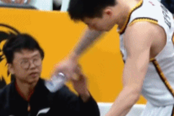  廣廈逆襲！遼寧男籃新賽季首戰失利遭遇慘敗